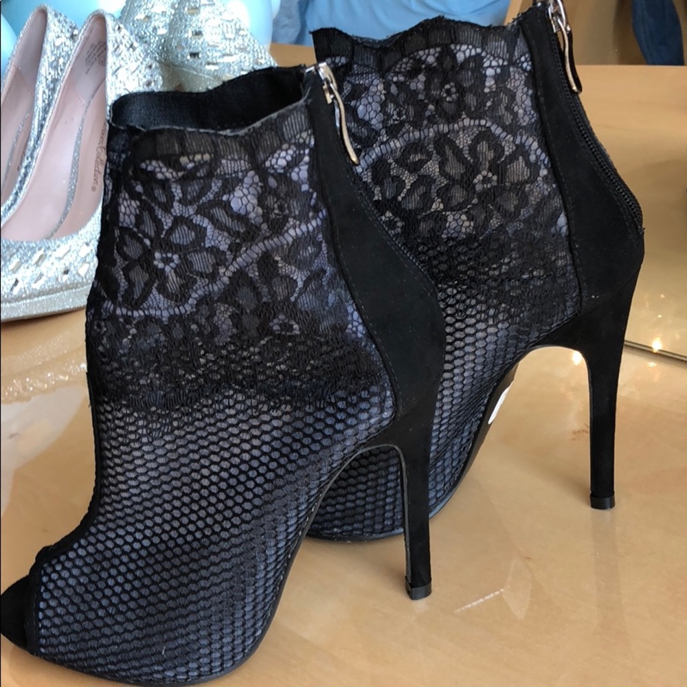 Sexy laced black ankle boots